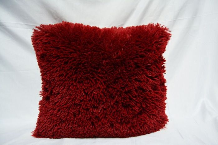 Pillowcase fur wholesale color Bordeaux